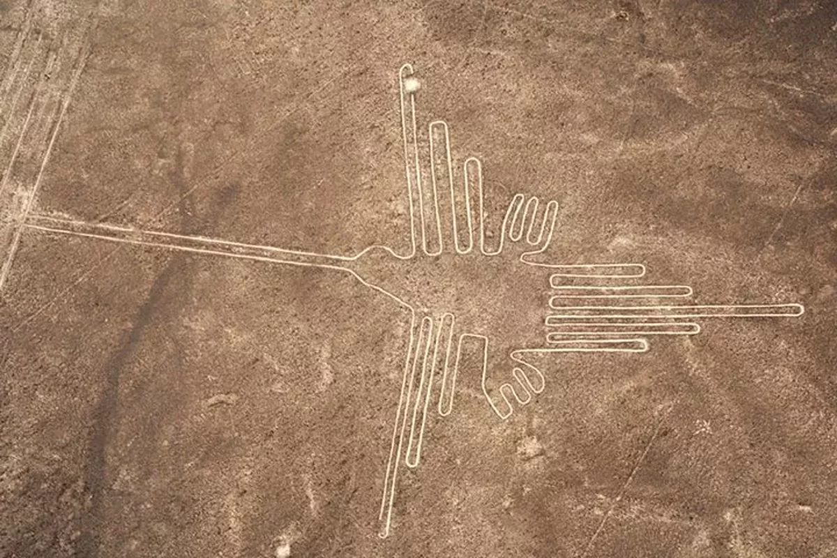 2-Day Nazca Lines and Ballestas Islands from Lima