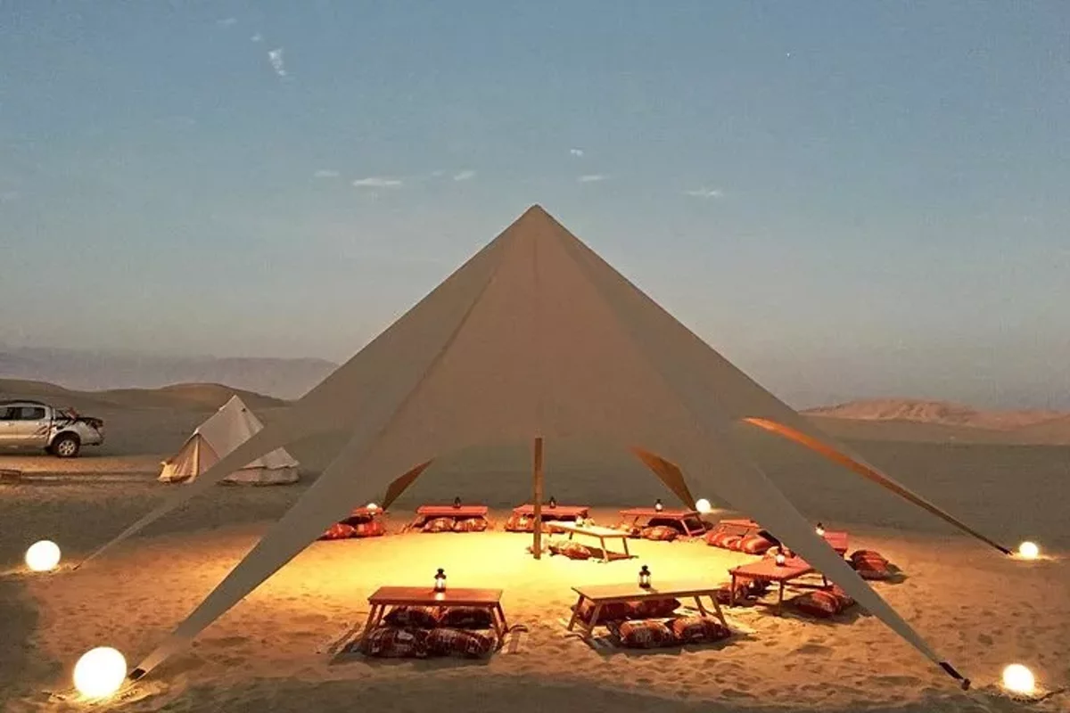 Buggies und Sandboard in Huacachina mit Abendessen in der Wüste von Ica