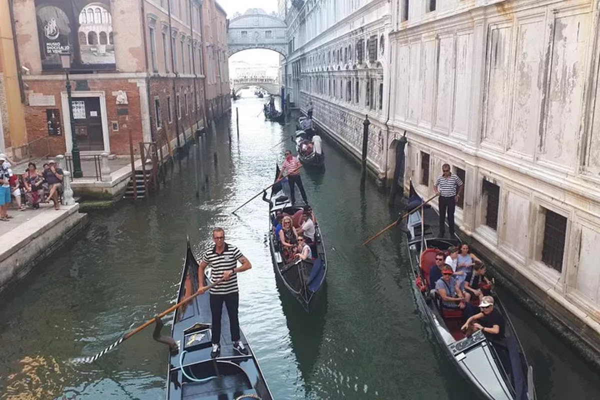 Ab Mailand: Ganztägige geführte Tour nach Venedig mit Bootsfahrt