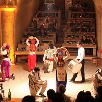 Capadocia: Noche Turca con Bebidas Ilimitadas