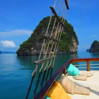 - Comfortable boat for cruising in Phang Nga Bay - The "Must-Do"!