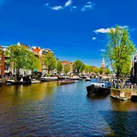 Amsterdam walking tour (small groups)