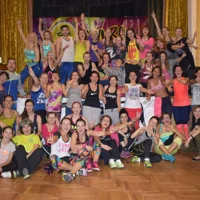 Professionelle Dance Nation Gruppenklasse in Sliven