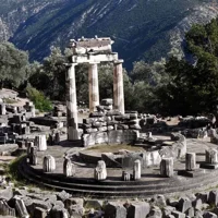 Private Delphi & Thermopylae Tour from Athens
