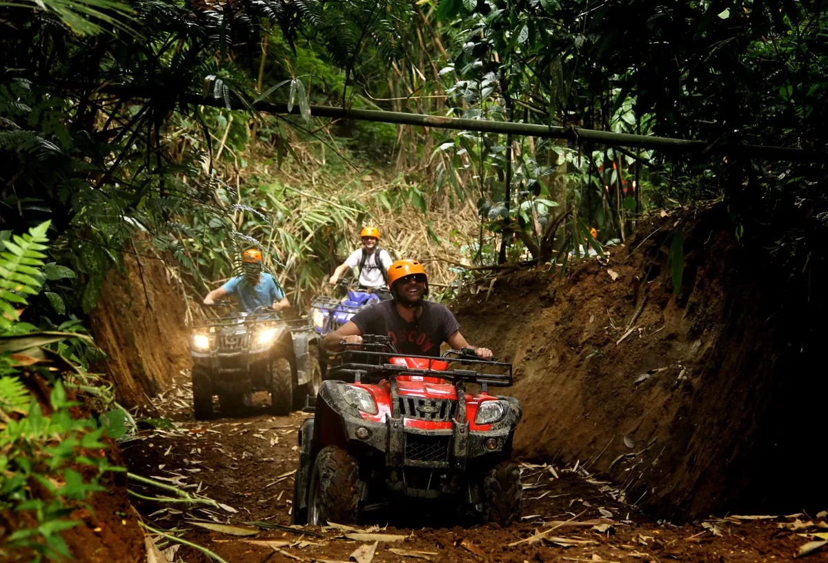Ganztägiges ATV Quad-Bike-Abenteuer und Ubud Stadtrundfahrt