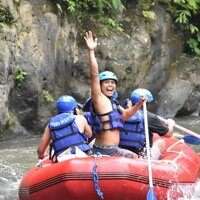 Half-Day Private White Water Rafting Adventure Small Grup Tour