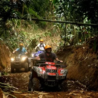 Ganztägiges ATV Quad Bike Abenteuer und Ubud Stadtrundfahrt