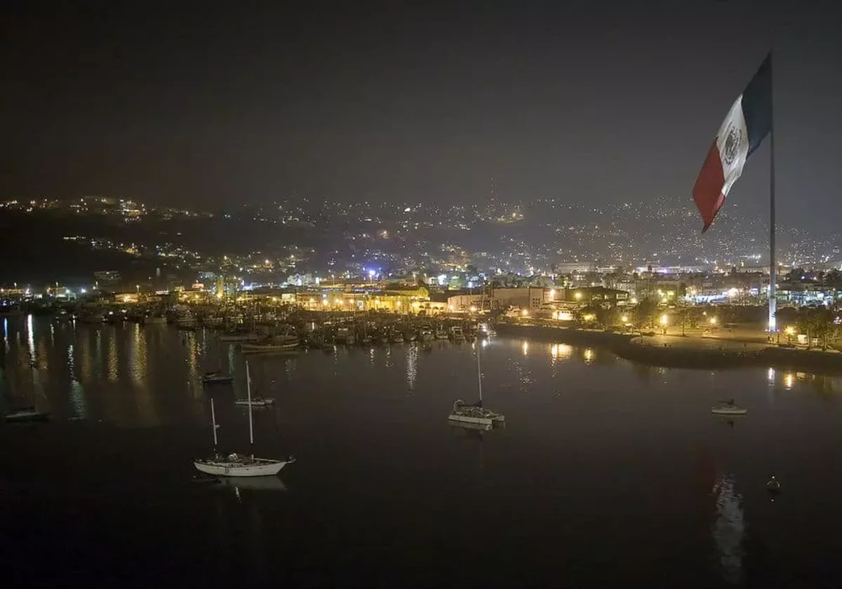 NIghtlife in Ensenada