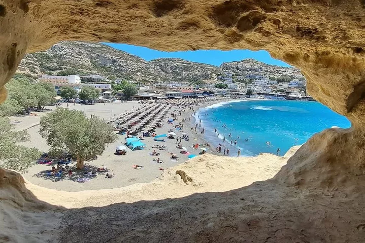 Tour Privado al Sur de Creta y las Cuevas Hippies desde Heraklion