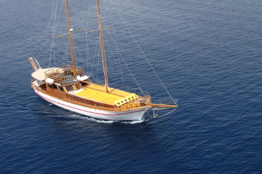 Paradise Yacht in Eilat