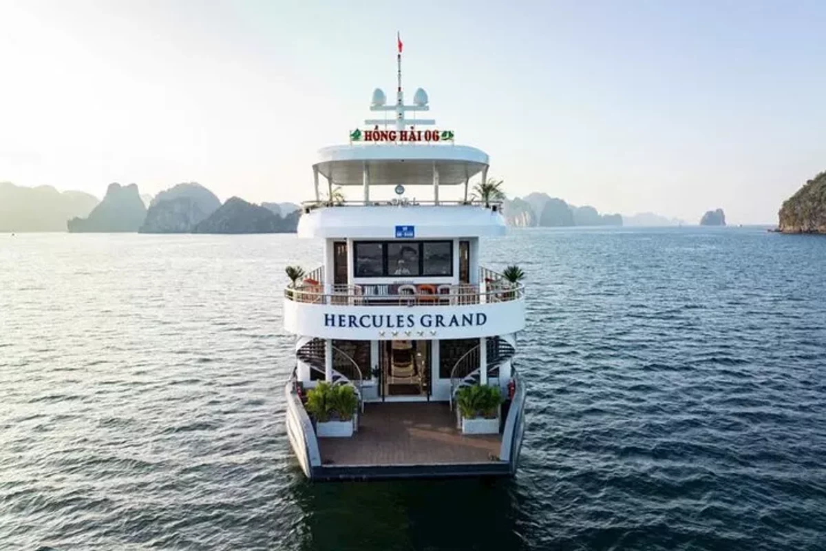 Crucero Hercules - Bahía de Halong Un Día - Tour de Lujo de 6 horas