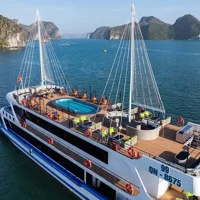 La Casta Halong Luxuskreuzfahrt ab Hanoi mit dem Limousinen-Bus