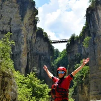 Rafting, excursion en canoë dans le Grand Canyon d'Albanie avec déjeuner