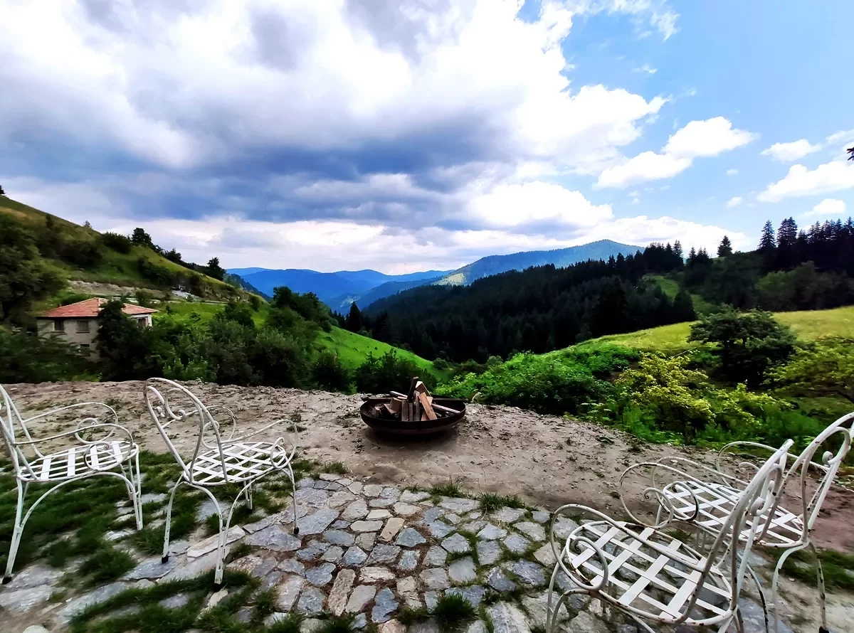 Gela Tours & Activities
