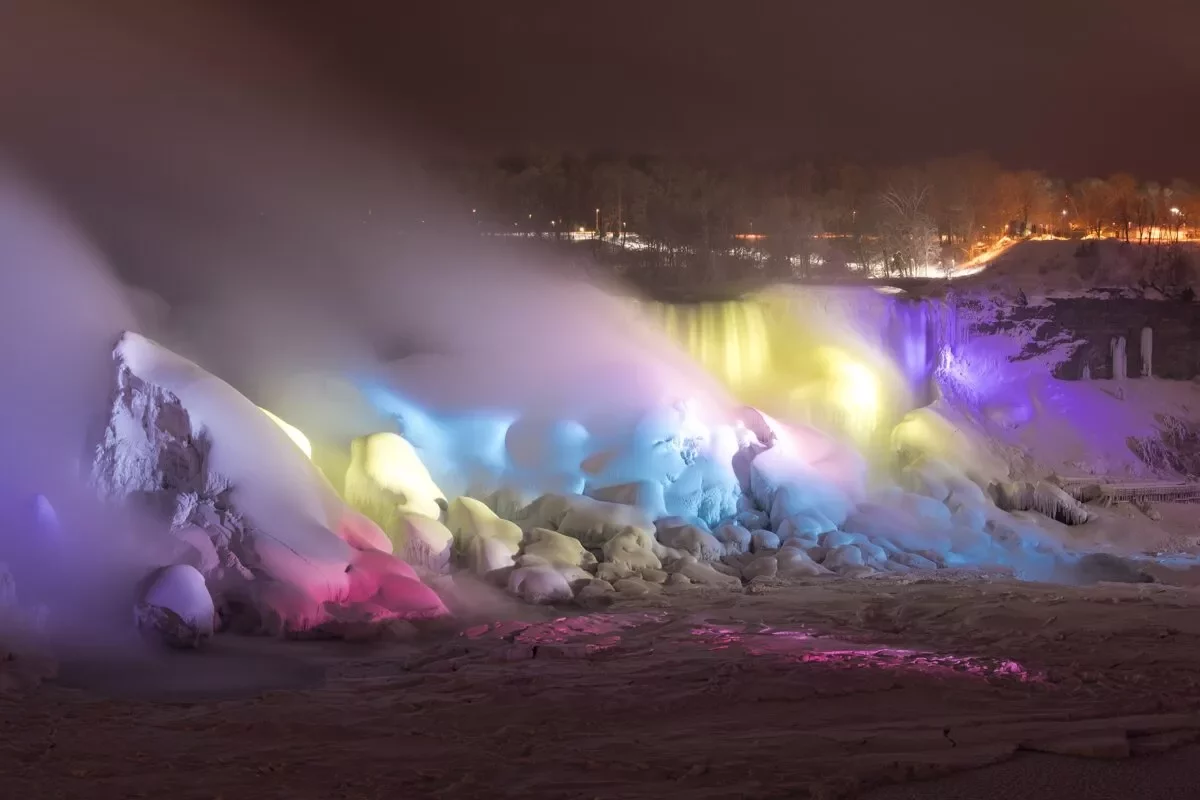 Niagara Falls Nachtbeleuchtungs-Tour: Feiertagsedition