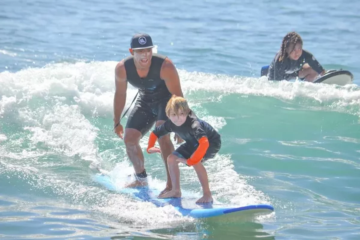 Los Cabos Surfstunde an der Costa Azul